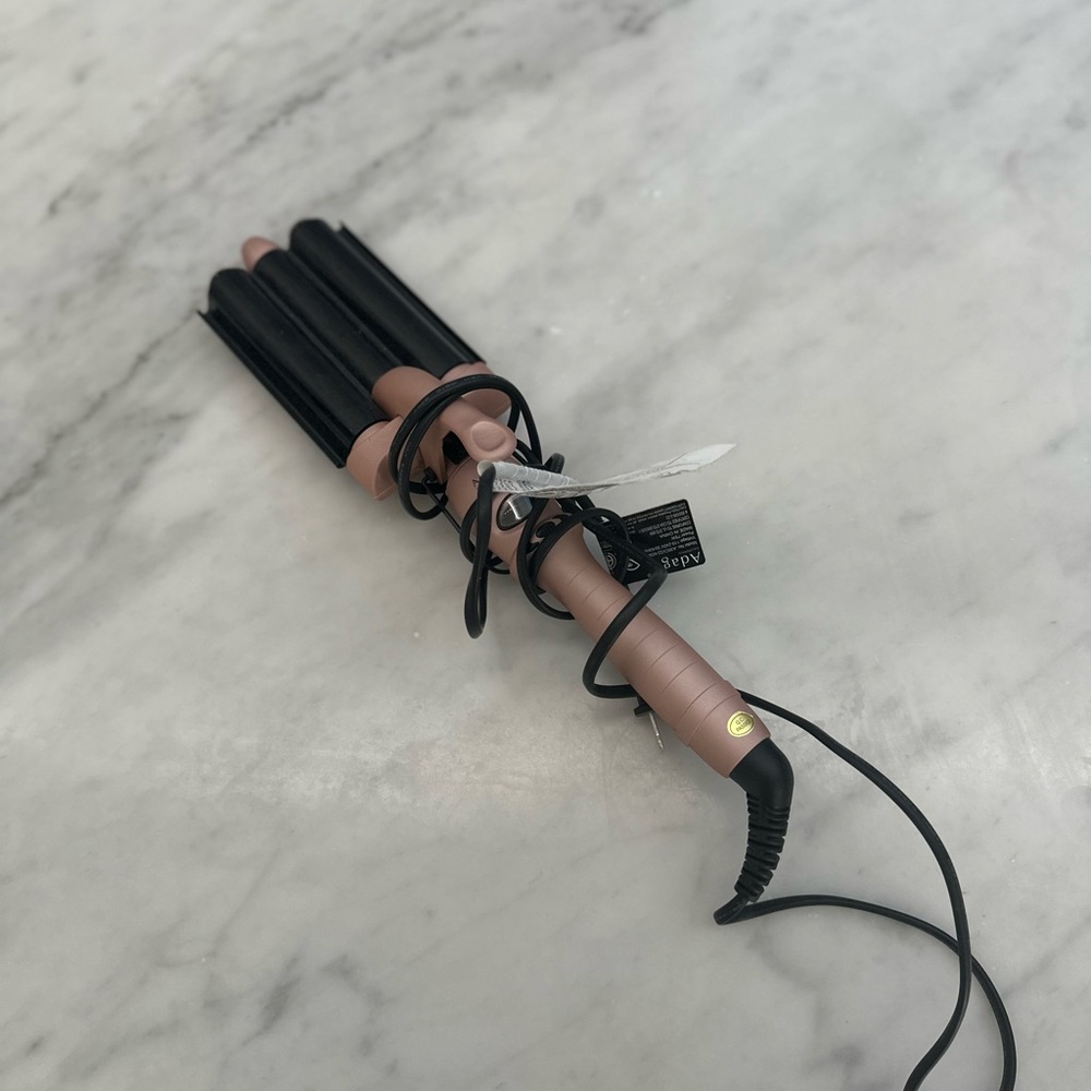 Adagio Hair crimping tool (NEVER USED!)